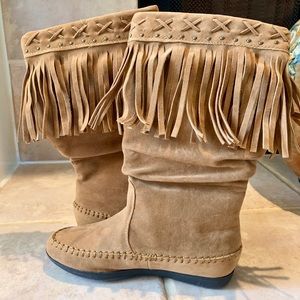 Women's Rampage Ram-Citrine Boots Size 6